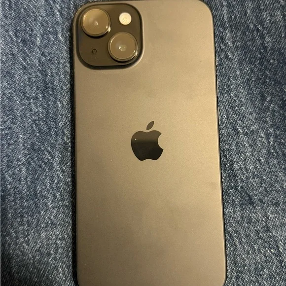 iPhone 15